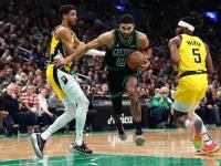 包含欧文三巨头联手，塔图姆得分突破，掀起高潮冲击季后赛！的词条