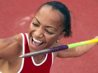 比赛局势复杂引发热议！，内马尔在法国队比赛中持续失利全场沸腾不已